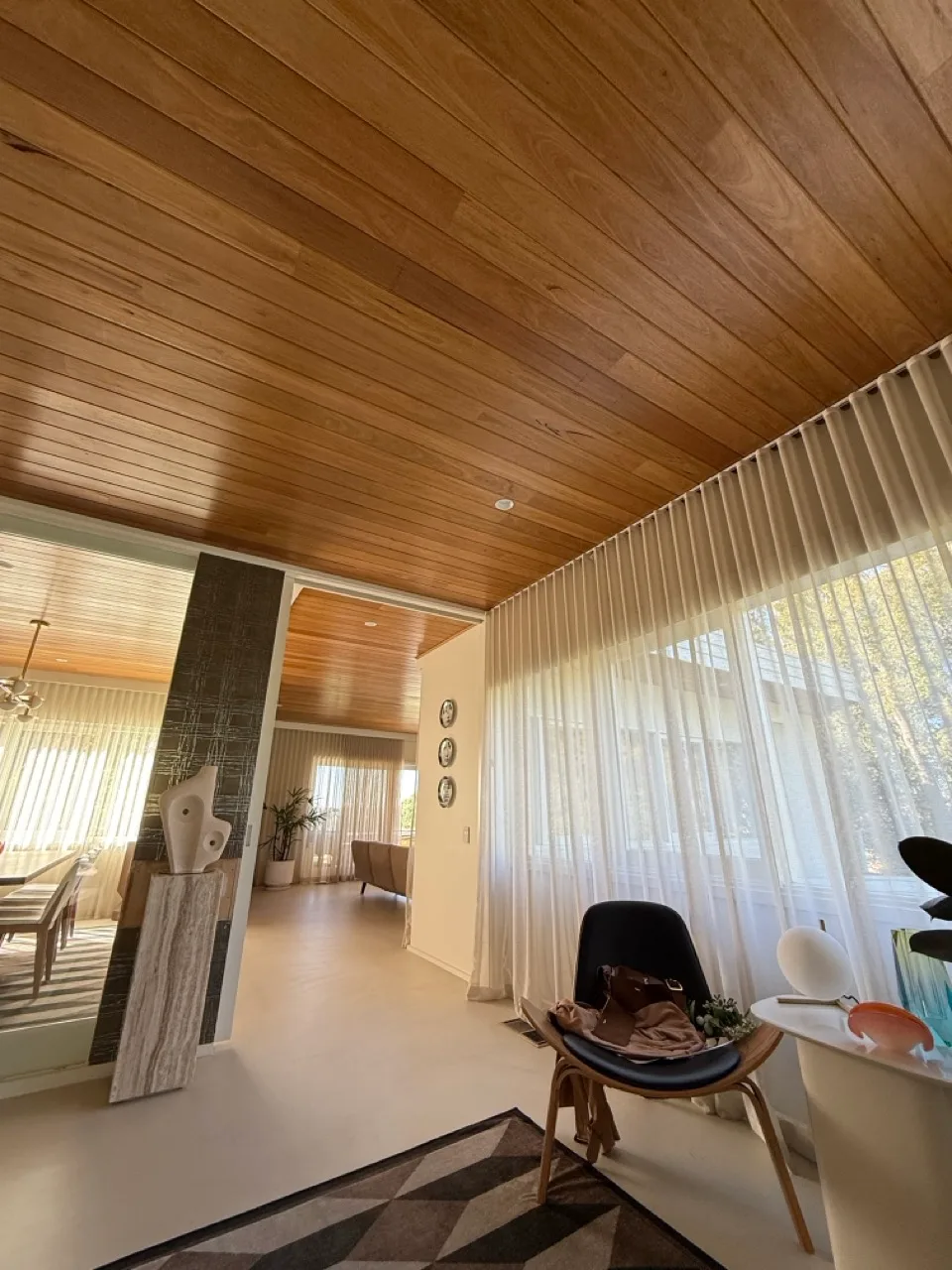 Ivanhoe East living room with timber ceiling
